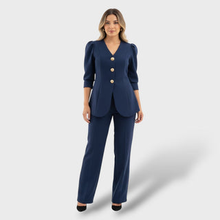 Conjunto elegante mujer oficina